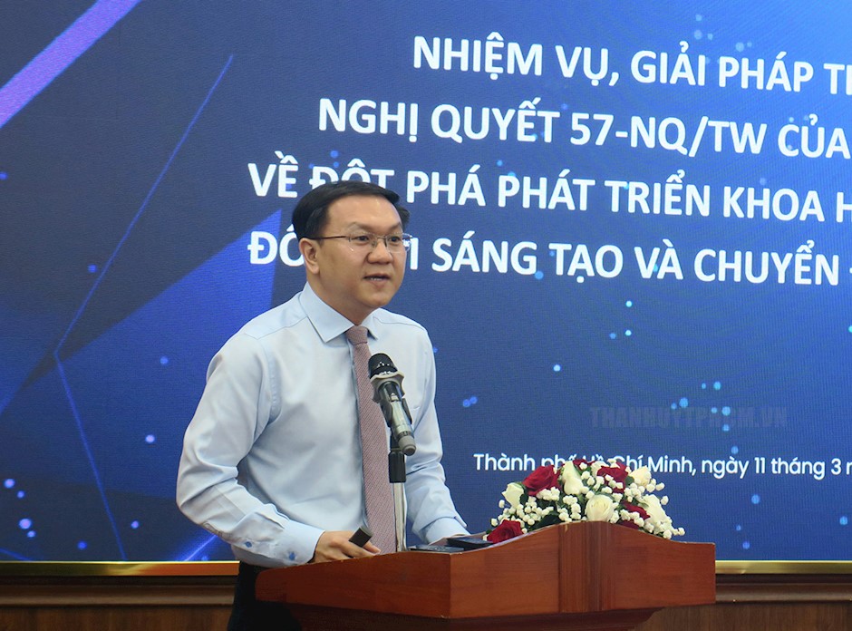 Giám đốc Sở Khoa học và Công nghệ TP Lâm Đình Thắng phát biểu tại hội thảo