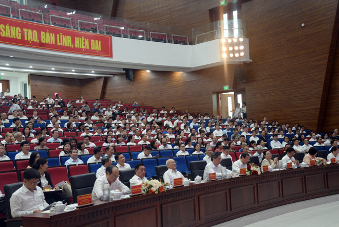 hoi-nghi.jpg