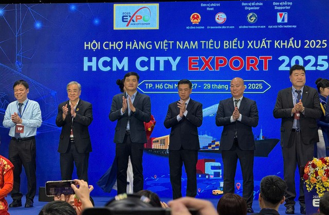 Hơn 200 nhà mua hàng quốc tế tìm kiếm nguồn hàng tại HCM City Export 2025- Ảnh 1.