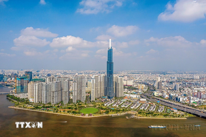 ttxvn-toa-nha-landmark-81.jpg