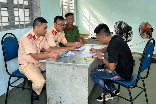 CSGT TPHCM cảnh báo lừa đảo phạt nguội ảnh 1