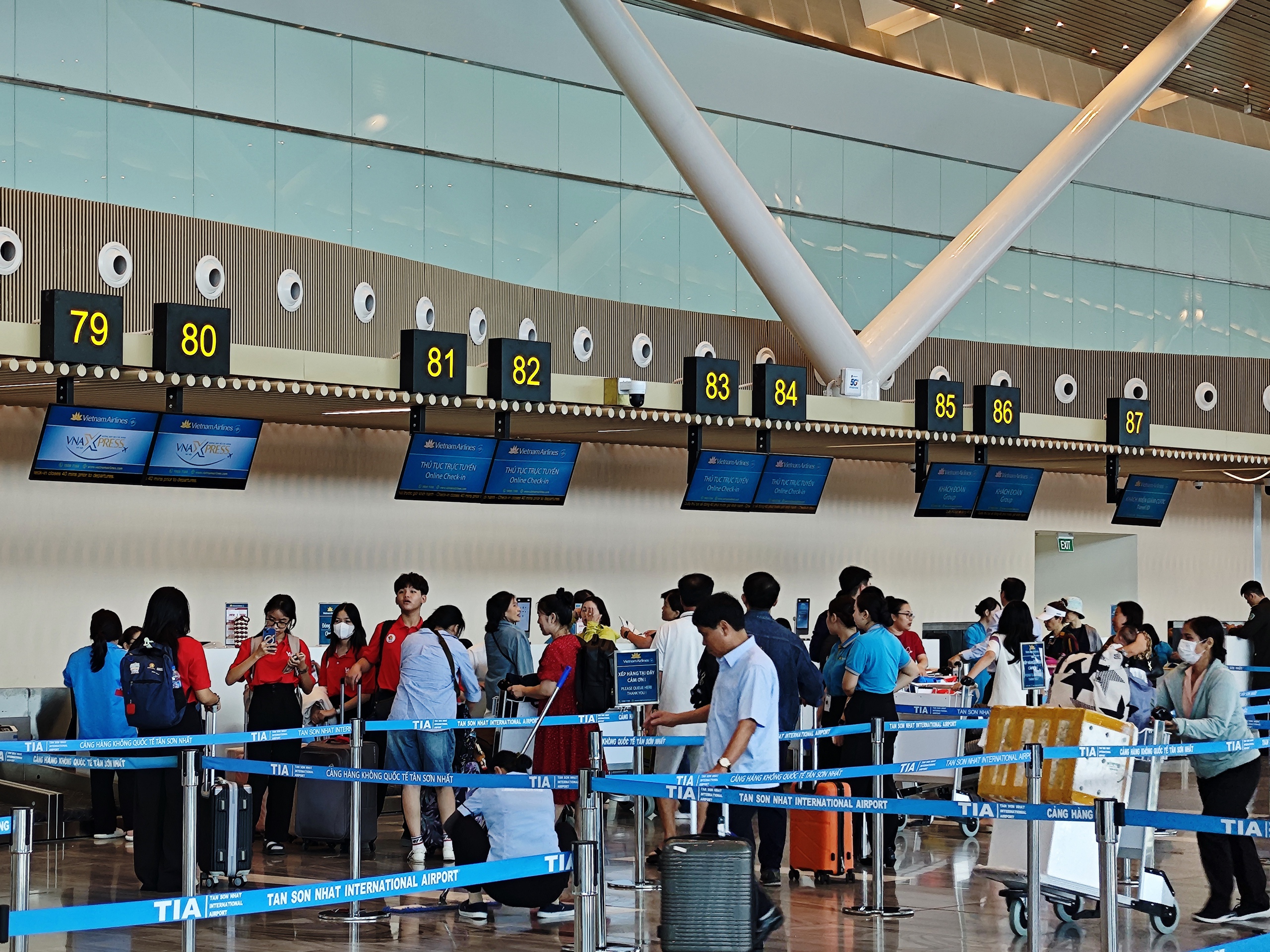 Vietnam Airlines - Ảnh 1.