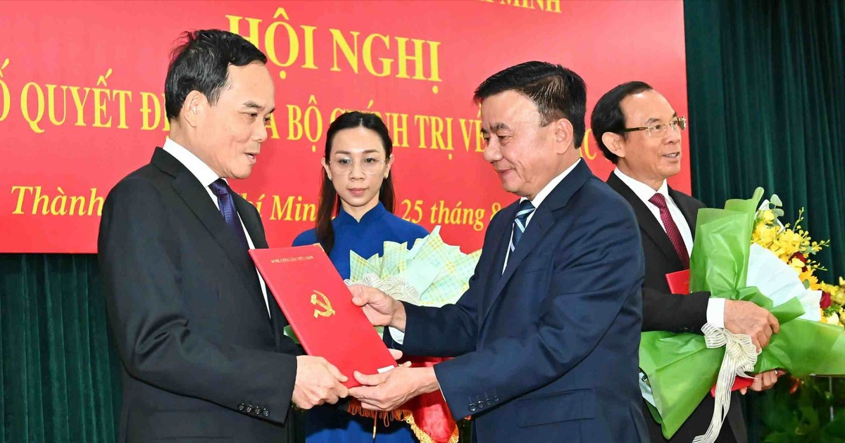 Đồng chí Trần Lưu Quang giữ chức Bí thư Thành ủy TPHCM