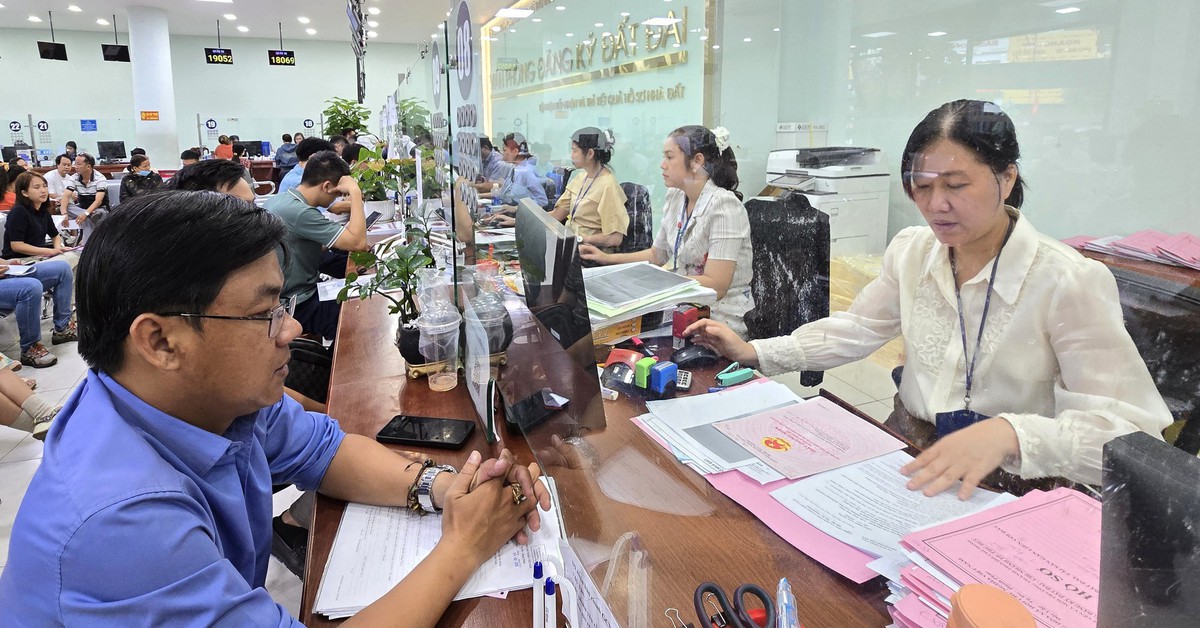 TP.HCM tiếp tục cử 206 viên chức giúp 168 xã, phường cấp Link Vào Abc8.com Đăng Ký Tặng 88K