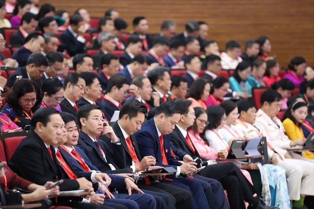 5 nhóm giải pháp để TPHCM thực hiện mục tiêu tăng trưởng 2 con số- Ảnh 2.
