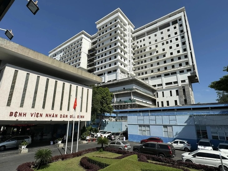 TP.HCM: Sáp nhập Bệnh viện Đa khoa Sài Gòn vào Bệnh viện Nhân dân Gia Định - Ảnh 1.