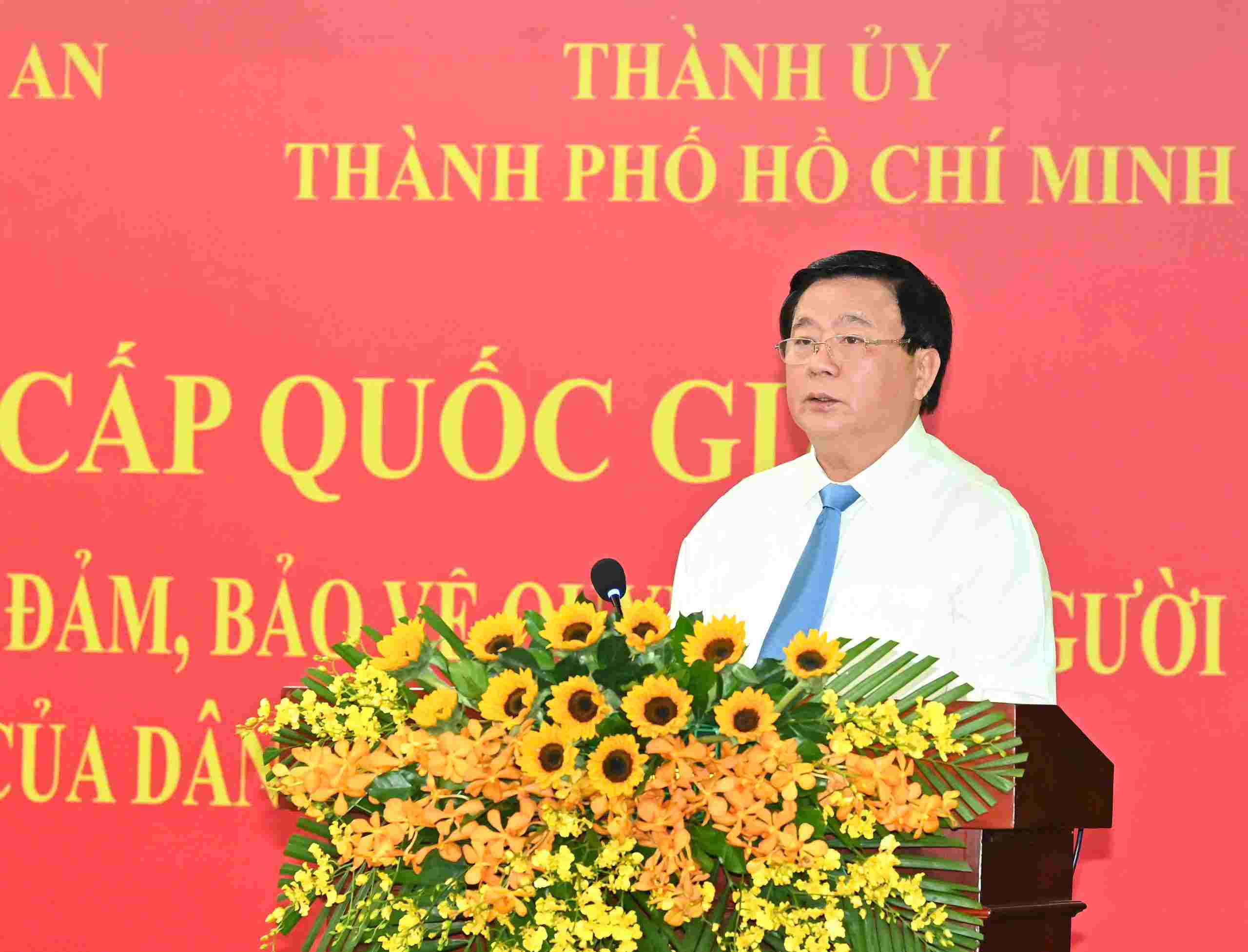 Ông Nguyễn Xuân Thắng phát biểu tại hội nghị. Ảnh: Việt Dũng