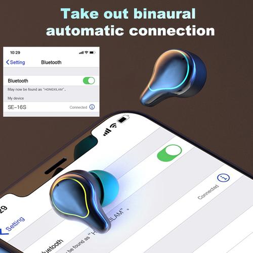 Chế biến bún nước lèo từ cua tại “Lễ hội Ẩm thực-Ngày hội Cua Cà Mau” năm 2025. (Ảnh: Xuân Anh/TTXVN)