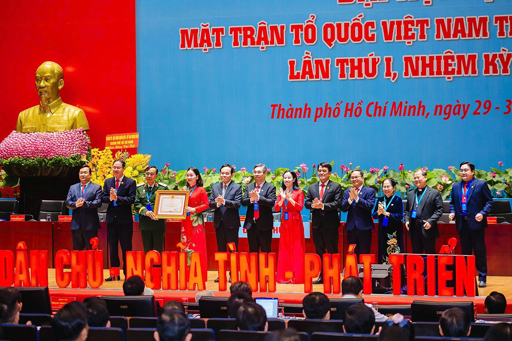 Đại hội MTTQ VN tp . Hcm: Cầu nối vững chắc quy tụ sức mạnh Abc8vip00 vui chơi đổi thưởng - Ảnh 1.