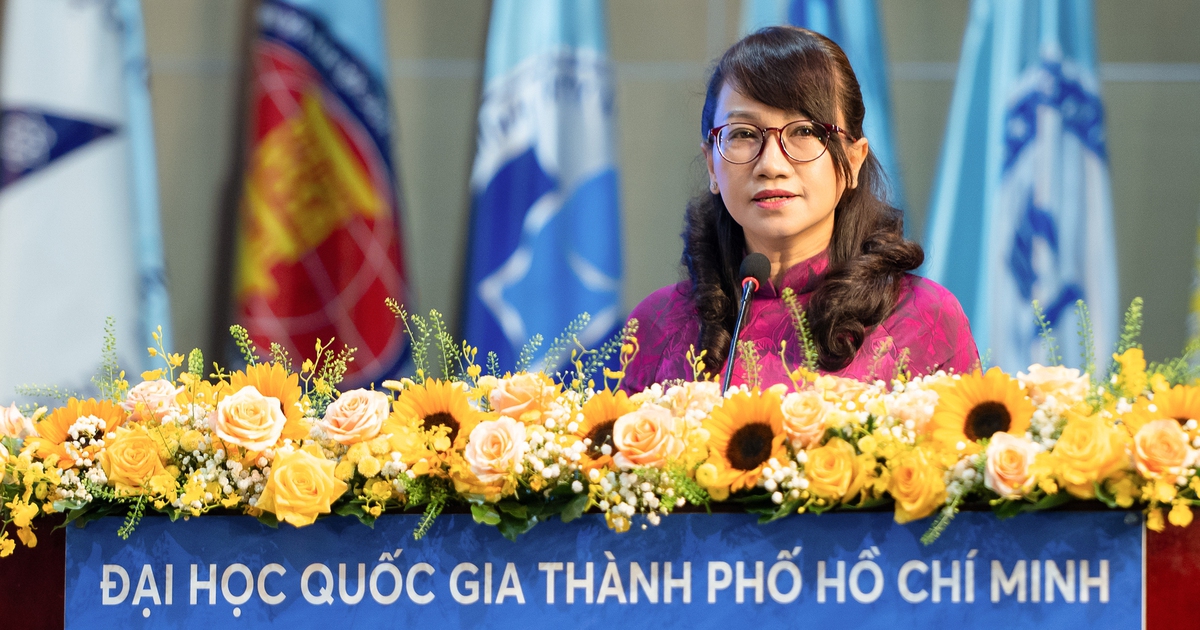 Nữ giám đốc đầu tiên trong Abc8com chuyên nghiệp 24/7 ĐH Quốc gia TP.HCM