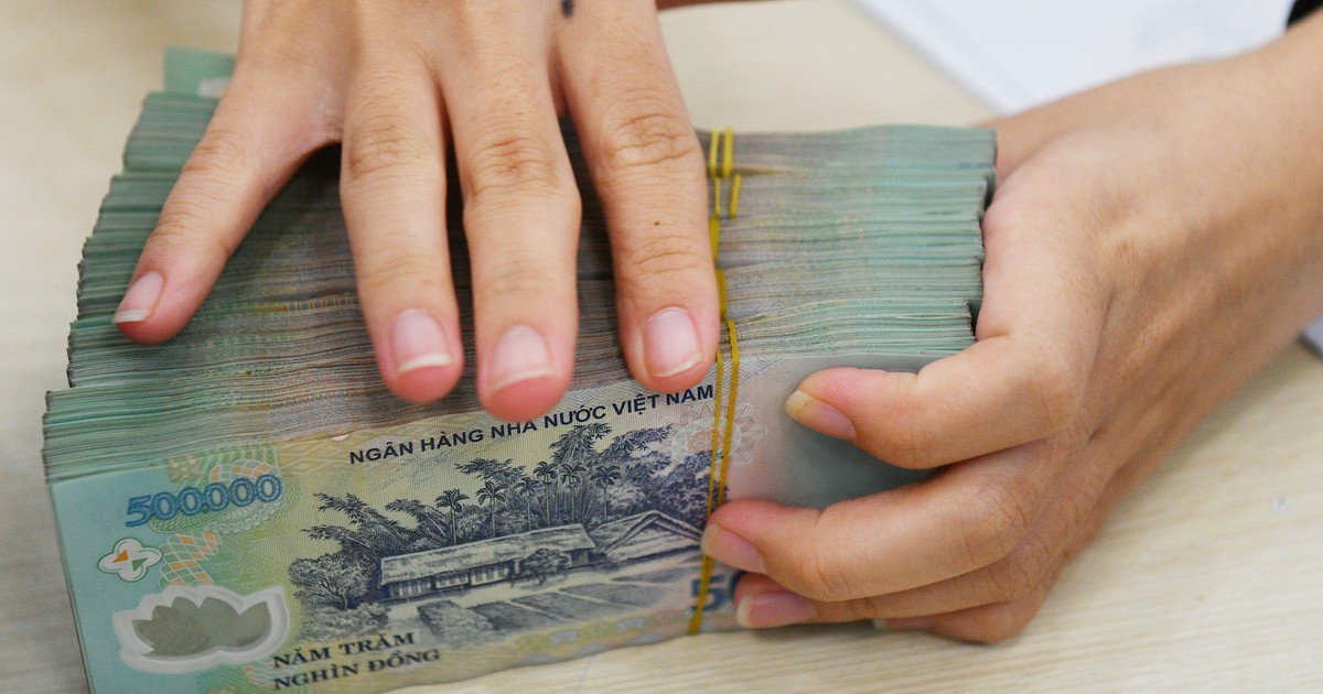 Thưởng Tết Nguyên đán 2026 ở TP.HCM: Cao nhất hơn 1,8 tỉ đồng/người