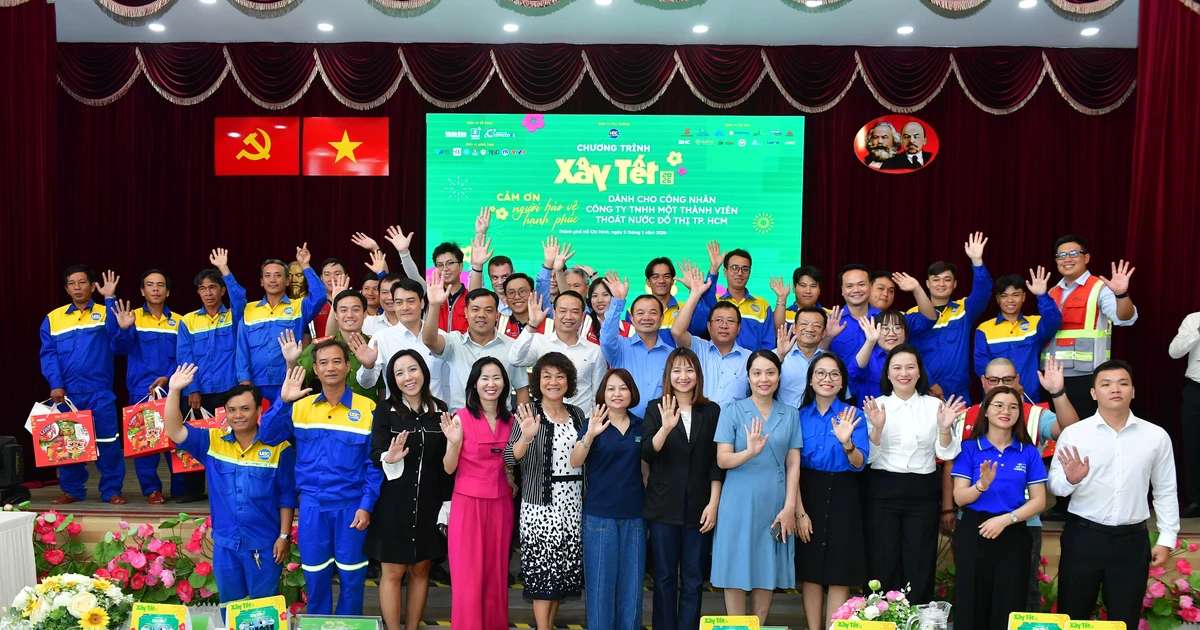 ‘Xây Tết 2026’ mang yêu thương đến công nhân thoát nước đô thị Thành phố Hồ Chí Minh