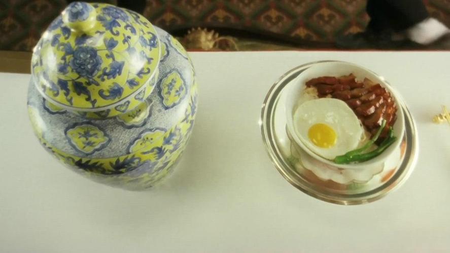 Bàn ăn ghế nhà ăn cũng được trang bị trước khi công trình Abc888 abc88 abc8 giải trí đỉnh cao hoàn thiện.