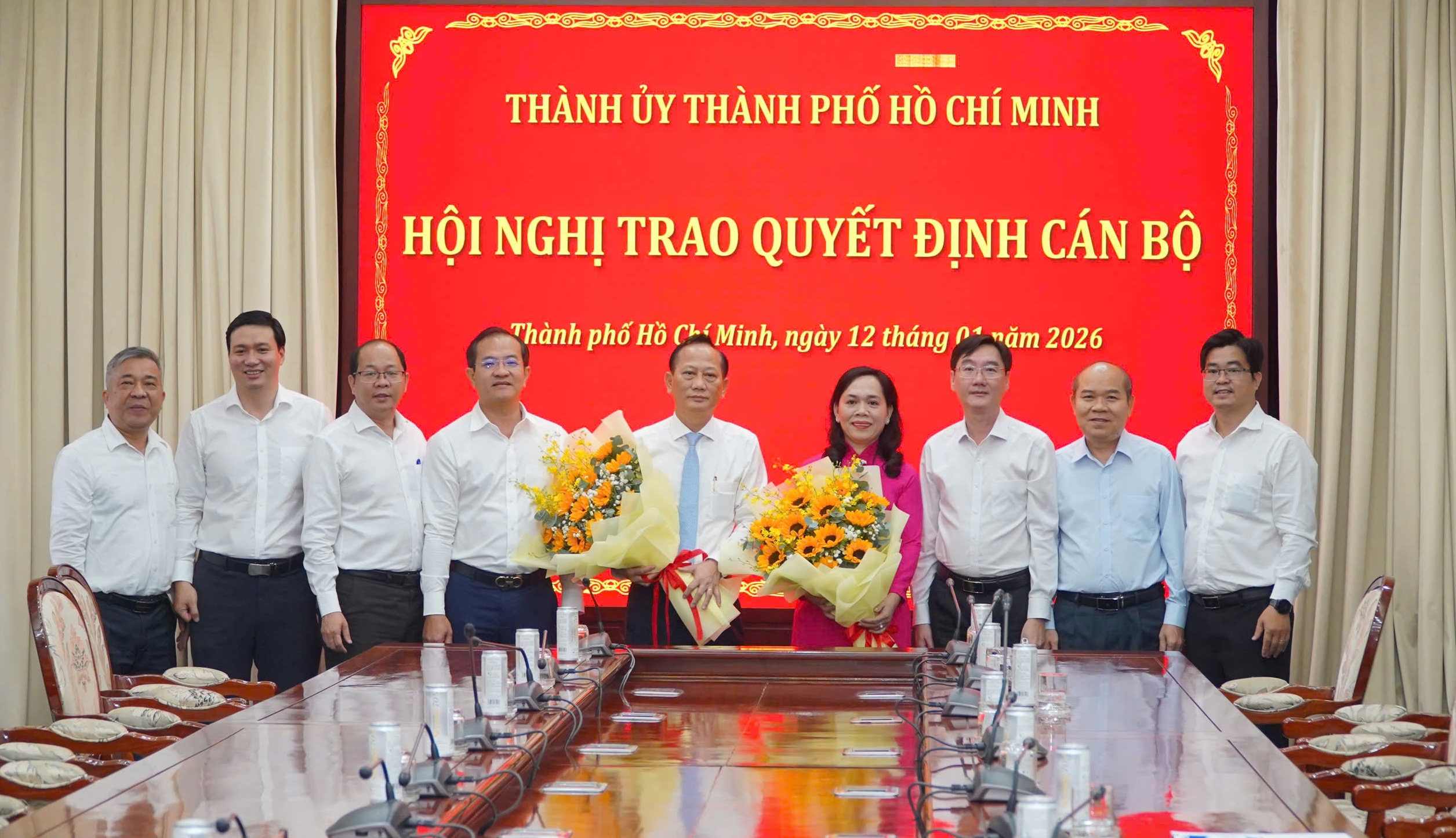 TPHCM: Hai Thành ủy viên đổi vị trí công tác cho nhau - Ảnh 6.