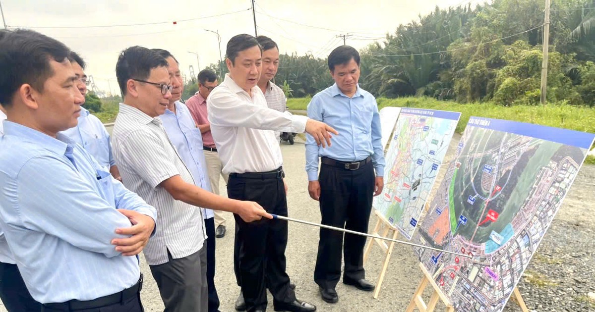 Ban Kinh tế - Ngân sách HĐND TPHCM khảo sát hai dự án giao thông trọng điểm
