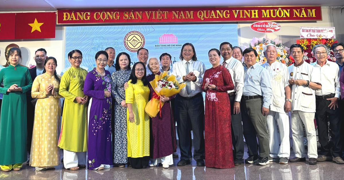 Phát huy giá trị di sản văn hóa gắn với chuyển đổi số, công nghiệp văn hóa