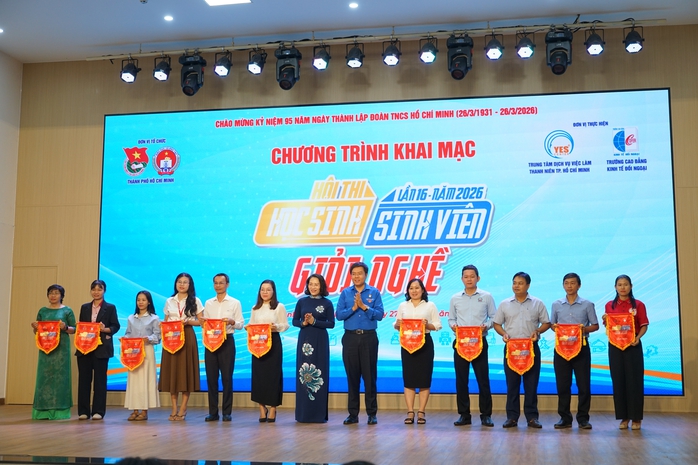 Gần 140 đội tranh tài tại Hội thi 