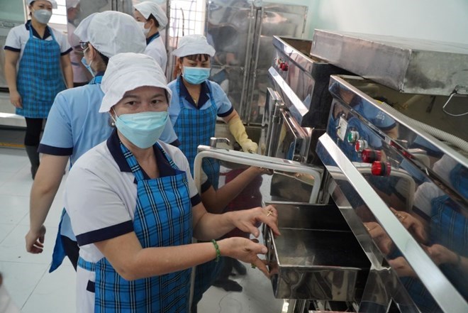 TPHCM kiểm tra cơ sở cung cấp suất ăn và thực phẩm cho Abc888 abc88 abc8 giải trí đỉnh cao