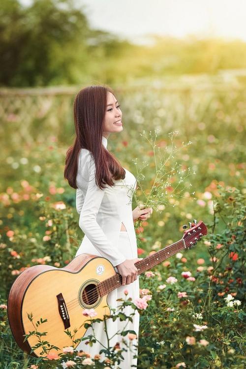 Các đại biểu cùng chụp ảnh lưu niệm