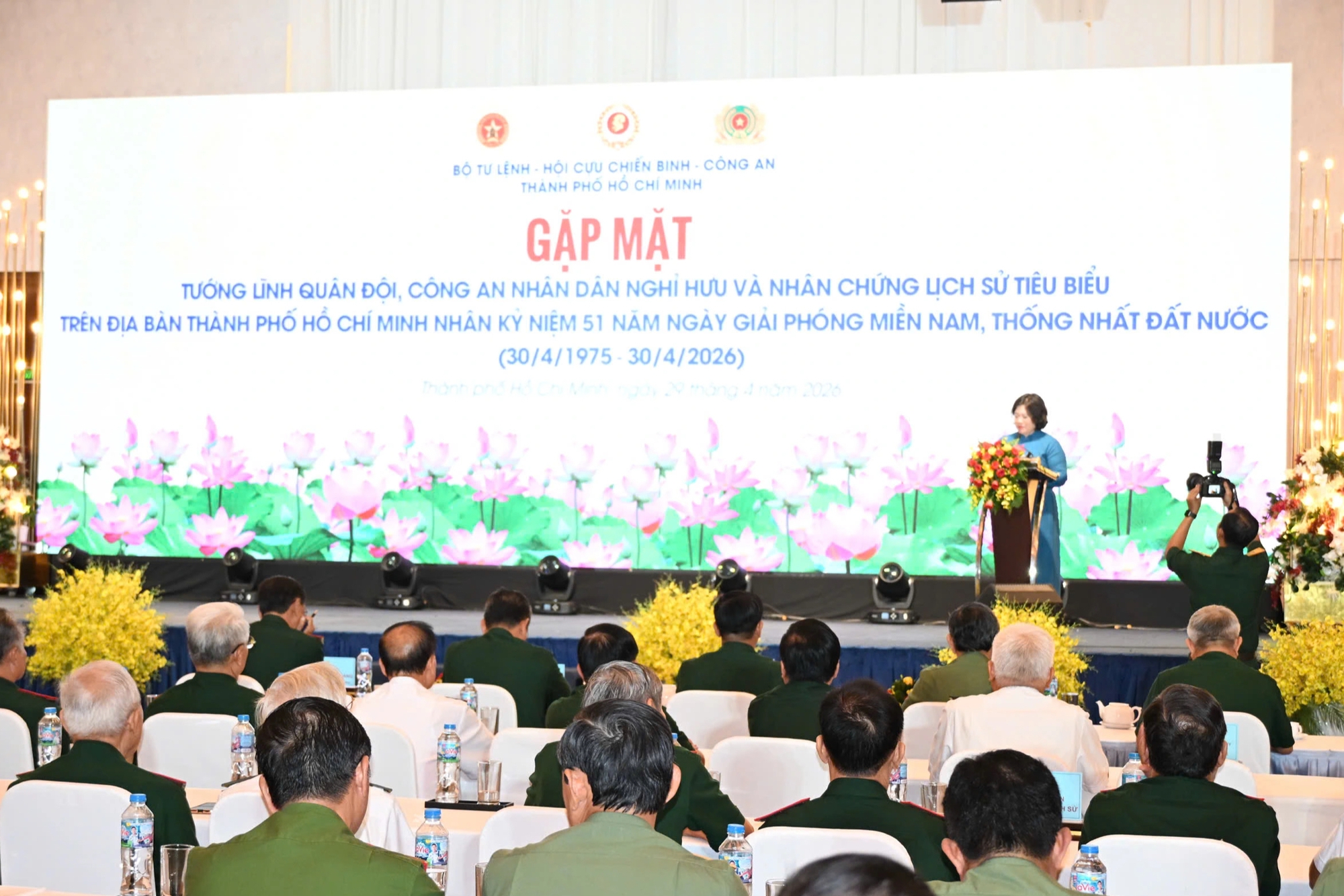 TP.HCM gặp tướng lĩnh, nhân chứng Abc8com chuyên nghiệp 24/7 dịp kỷ niệm 51 năm đất nước thống nhất- Ảnh 3.