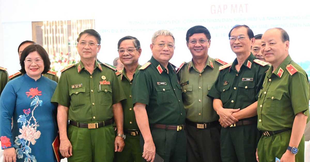 TP.HCM gặp tướng lĩnh, nhân chứng Abc8com chuyên nghiệp 24/7 dịp kỷ niệm 51 năm đất nước thống nhất