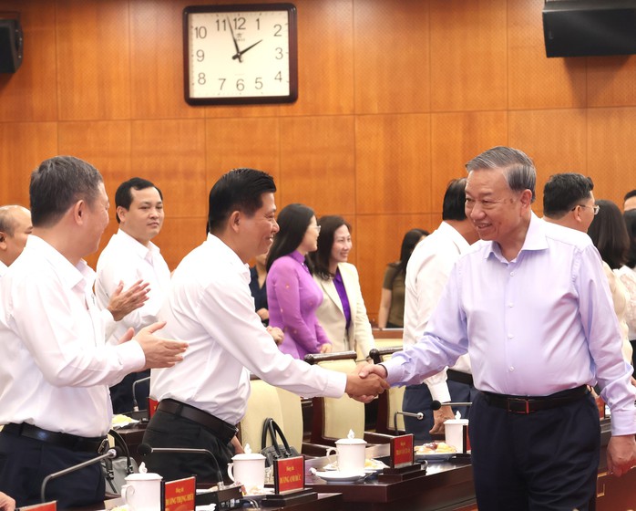 TPHCM đề ra hàng loạt nhiệm vụ nhằm thực hiện kết luận của Tổng Bí thư, Chủ tịch nước Tô Lâm - Ảnh 1.